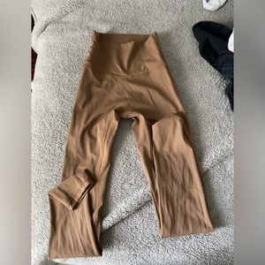 Nvgtn mocha signature leggings